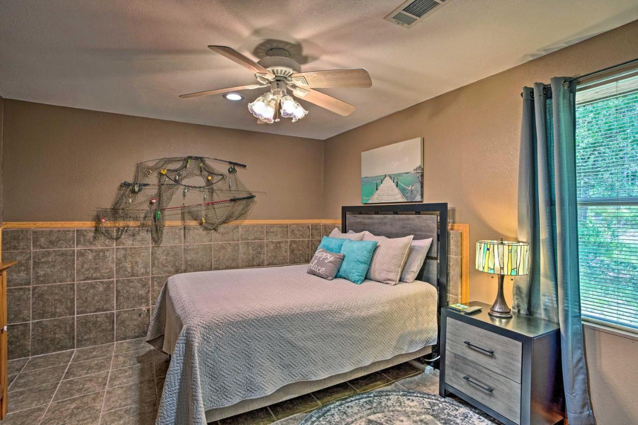 Lake Texoma Cabin - 1 Mi To Park And Boat Ramp! Willow Spring Esterno foto